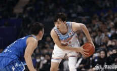 开云体育-骑士队在客场惨遭逆转，惨败收场