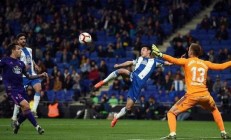 开云体育入口-罗马主场爆冷逆转皇家社会，引发球迷狂欢