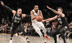 开云体育APP下载-包含南美女足球队状态回暖冲击冠军的词条