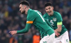 开云体育平台APP-伯恩利客场告负，保级压力增大