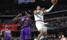 开云体育在线-关于开拓者擒灰熊，利拉德砍下39分奉献好表现的信息