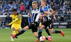 开云官网-战术配合默契，球队终结对手不败纪录