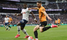 开云体育平台APP-武汉卓尔客场惊险逆转，终结连败