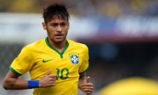 开云体育官方网站-铁血战车破阵，中国流星闪耀，当德国战车驶过瑞典丛林，一道亚洲光芒惊艳了世界