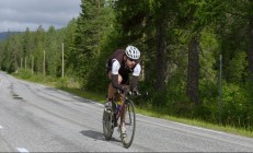 开云官网-速度与荣耀，从德甲争冠到CBA速胜的竞技启示