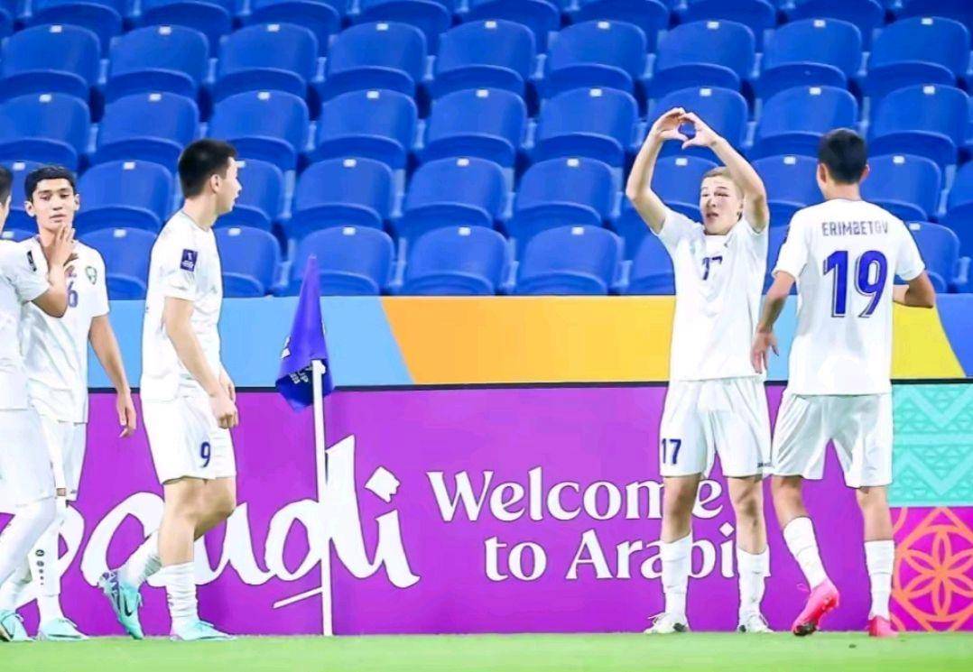 关于乌兹别克斯坦球队斩获胜利，轻松晋级的信息