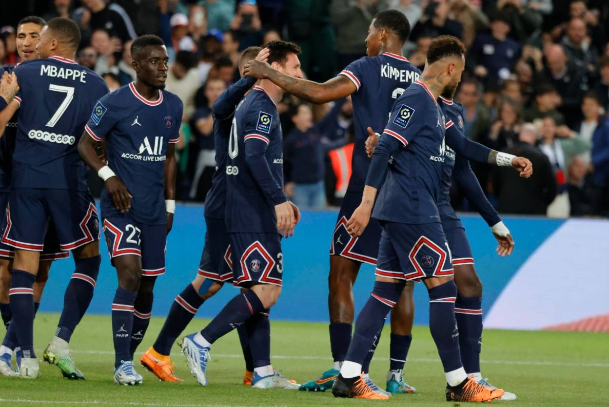 巴黎圣日耳曼全员备战，备战冠军之战全力以赴的简单介绍