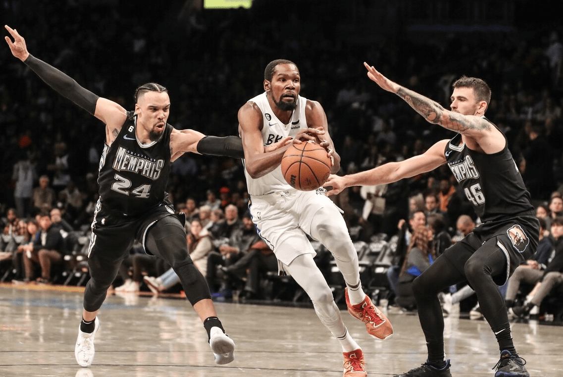 包含南美女足球队状态回暖冲击冠军的词条