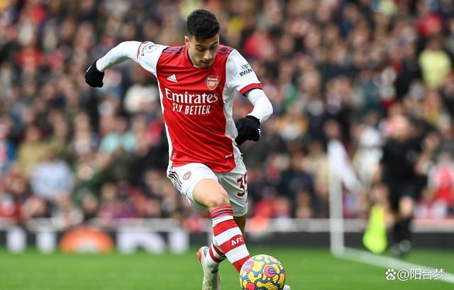 皇家马德里客场大胜，积分稳坐榜首