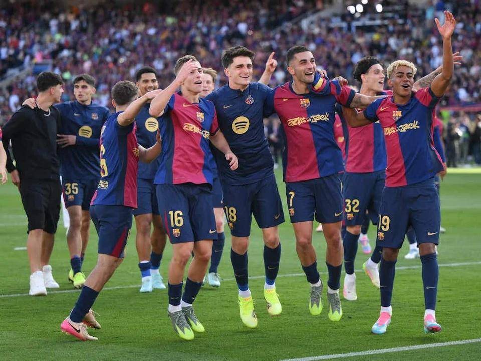 包含巴塞罗那铁卫伤退,球队险胜对手的词条 包含巴塞罗那铁卫伤退,球队险胜对手的词条