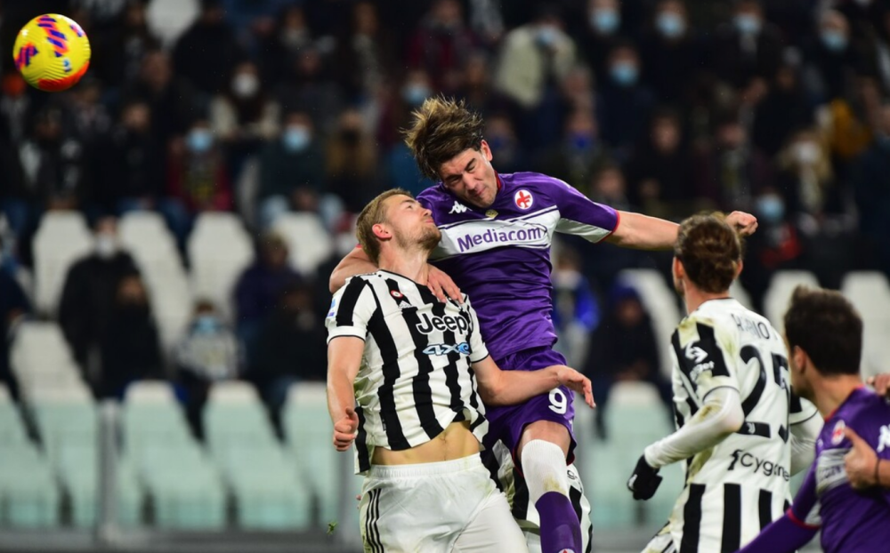 罗马主场爆冷逆转皇家社会，引发球迷狂欢