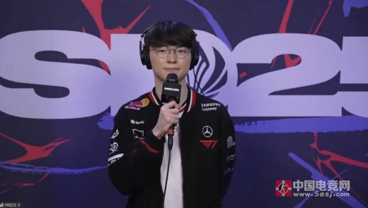 DK血洗HLE,Faker操刀奇招英雄翻盘焦点之战八强赛,引爆全场热议 DK血洗HLE,Faker操刀奇招英雄翻盘焦点之战八强赛,引爆全场热议