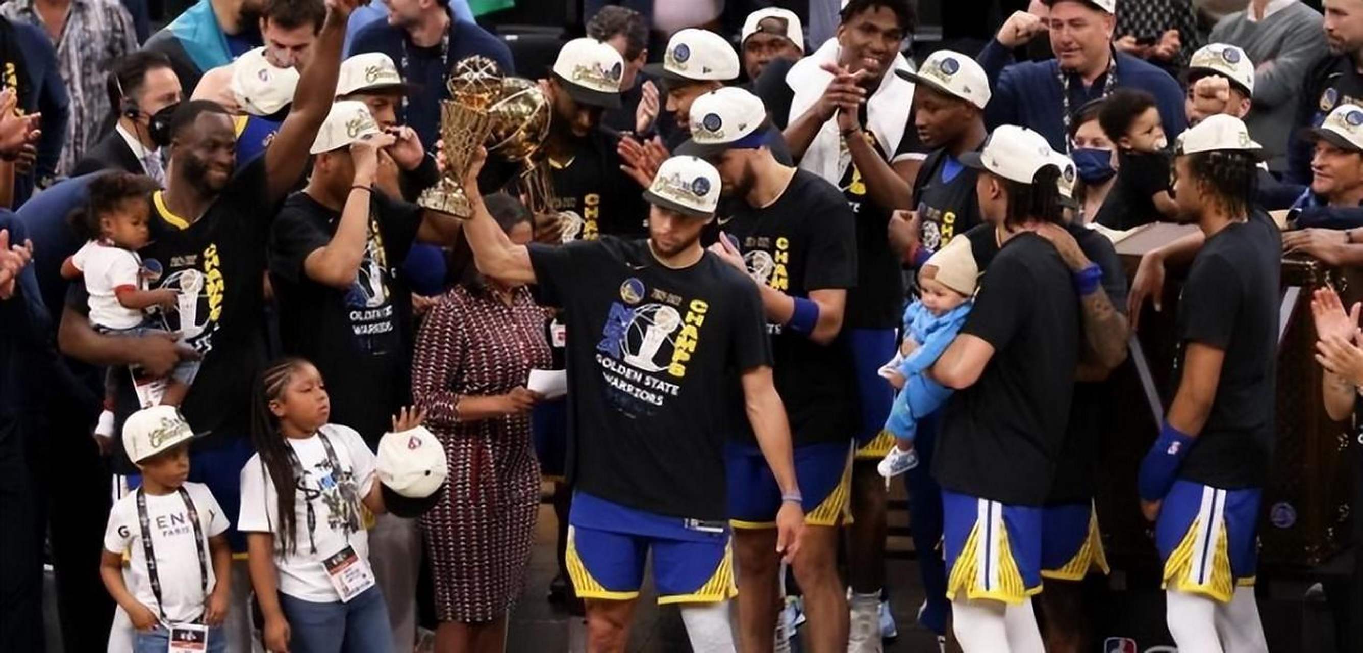 勇士队击败凯尔特人晋级总决赛