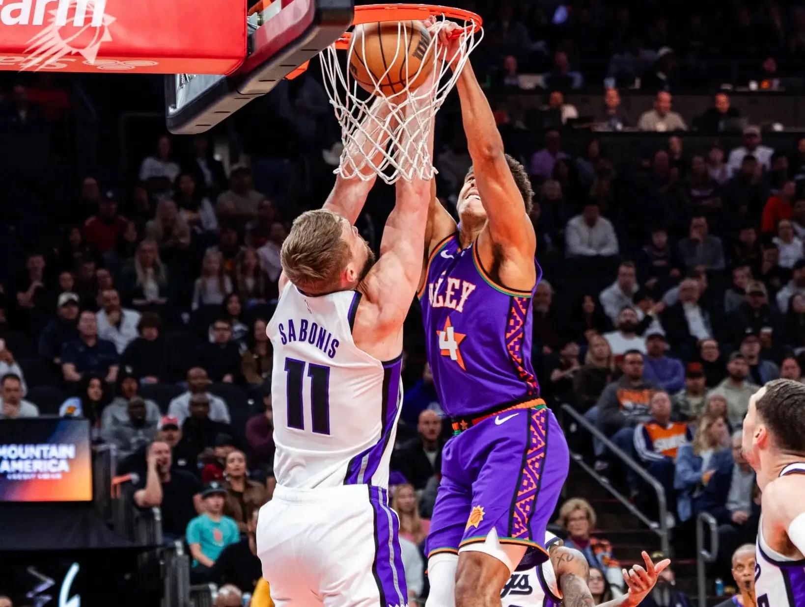 托马斯-布莱恩特重返球场，带领太阳队取得胜利