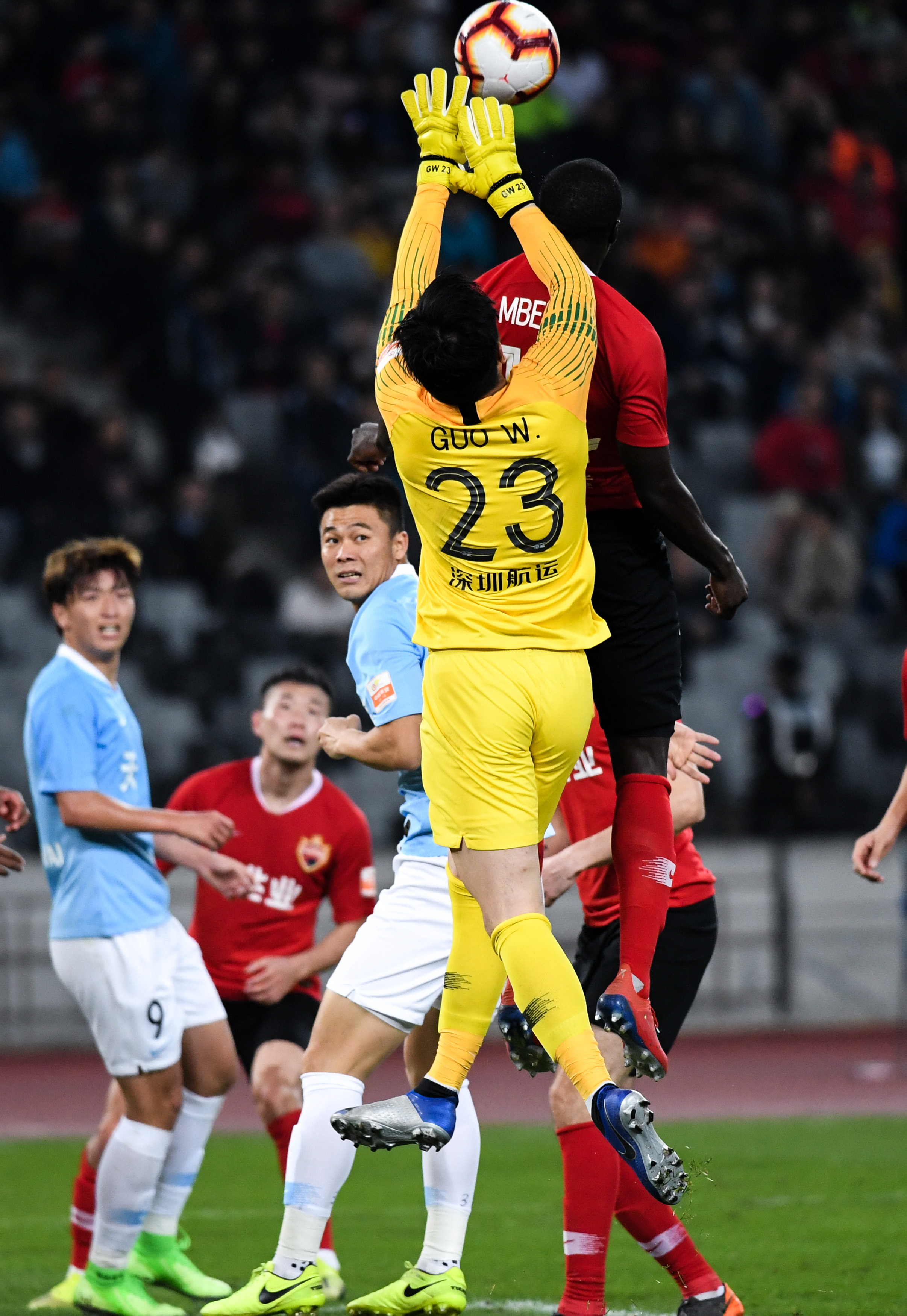 深圳佳兆业客场输球，遭遇两连败困境