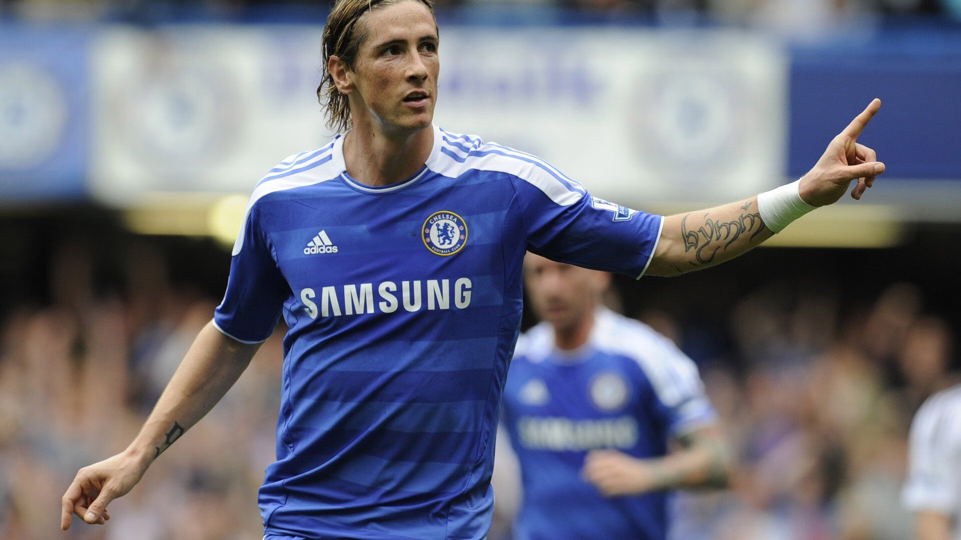 双星闪耀，德国队力克丹麦队铸就足球荣耀，戴资颖刷新纪录谱写羽坛新篇